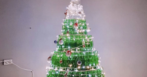 クリスマスツリーも韓国っぽく！韓国人の間で流行中の“ソジュ瓶ツリー”が可愛すぎる♡