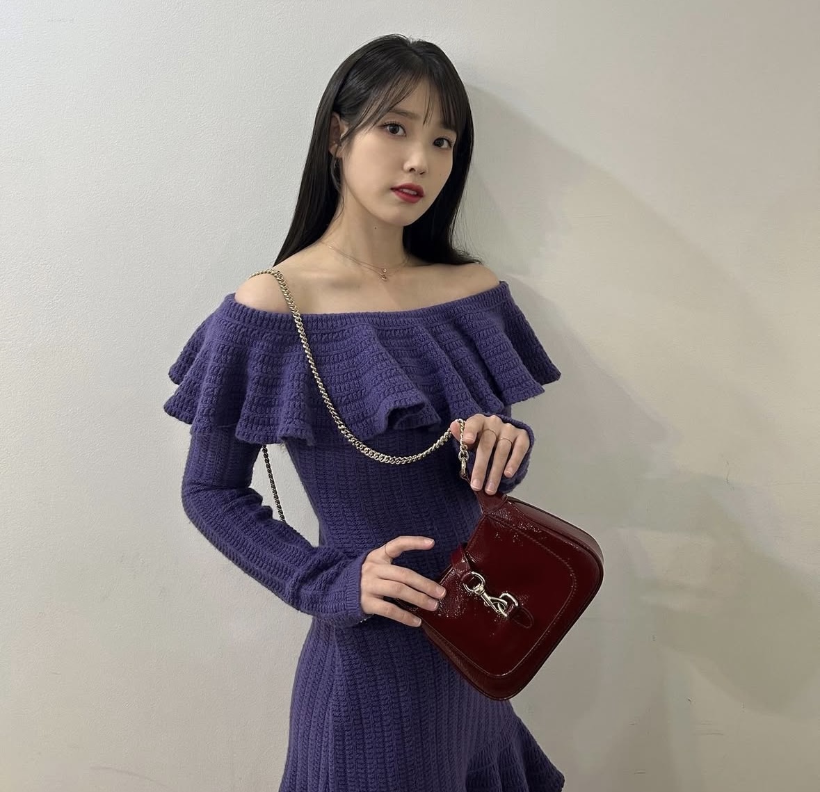 IU