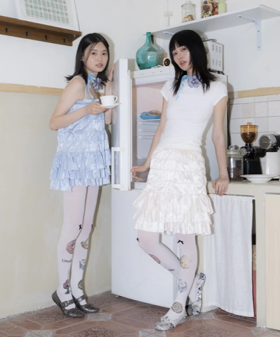 フリルケーキスカート
