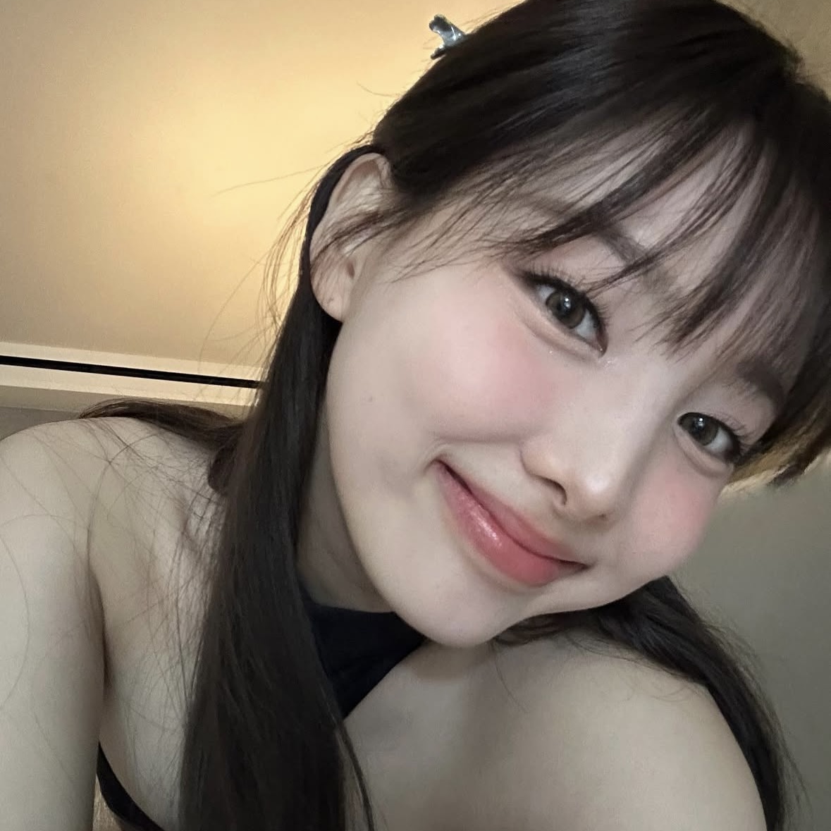 前髪あり